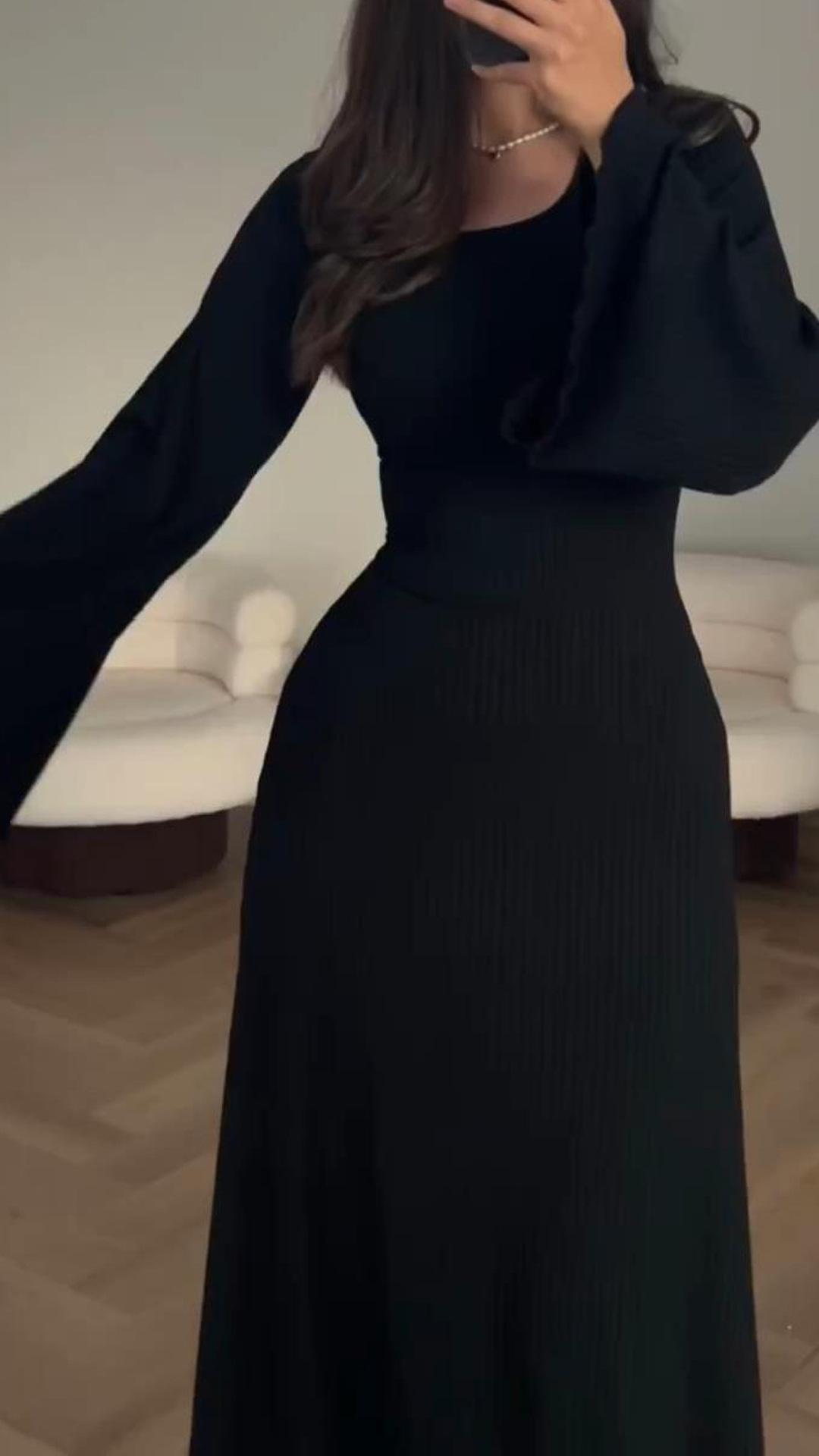 Isabella™️ – luźna długa sukienka z rozcięciem i długim rękawem