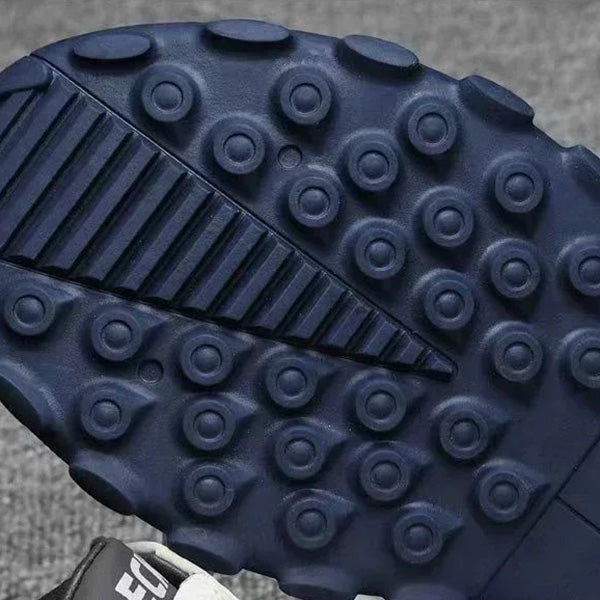 Ivan – szybkie wsuwane trampki